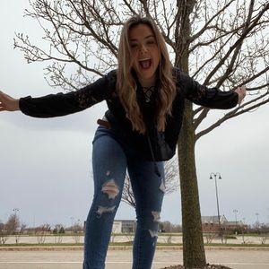 Meet your Posher, Haley